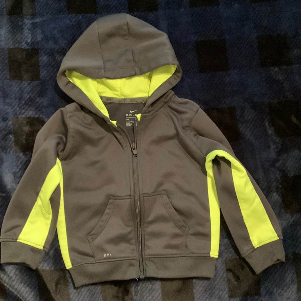 NIKE Dri-Fit Kids Jacket 24 month - Picture 1 of 5